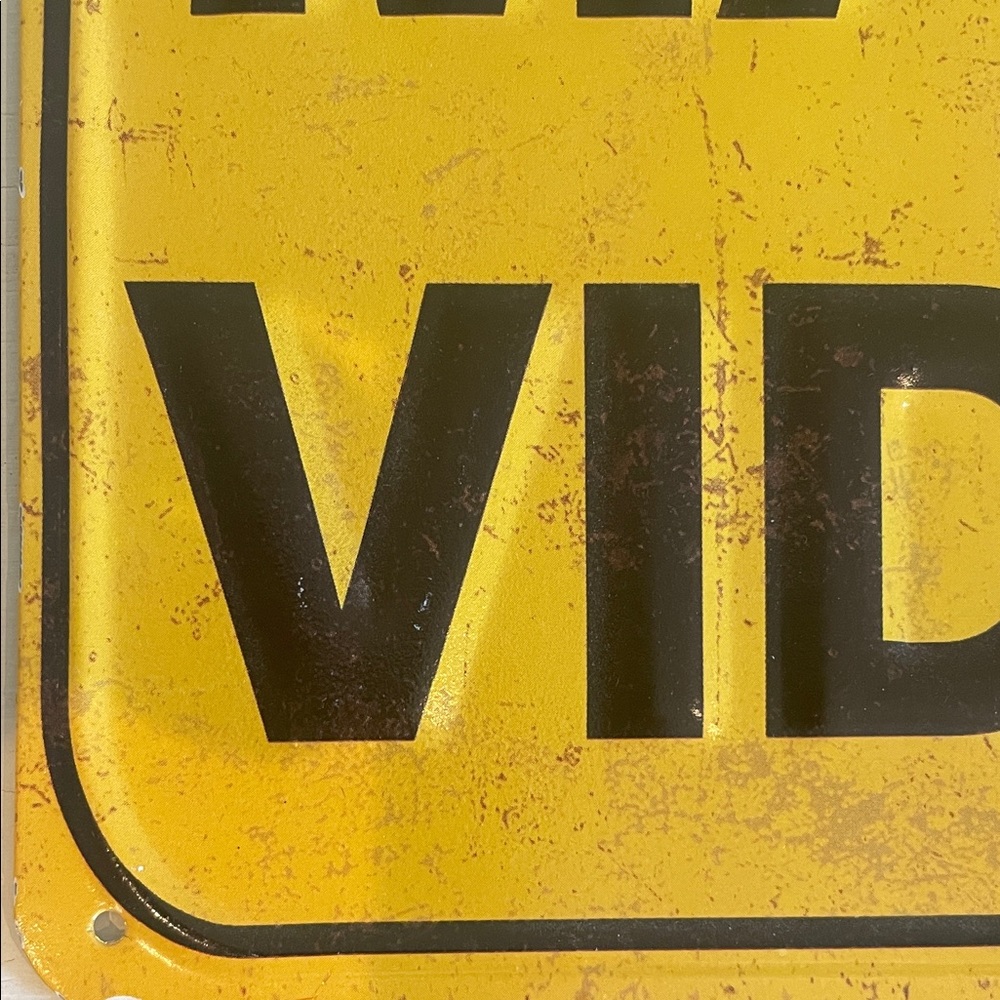 Yellow Warning Sign - Video Games - Picture 3 of 3